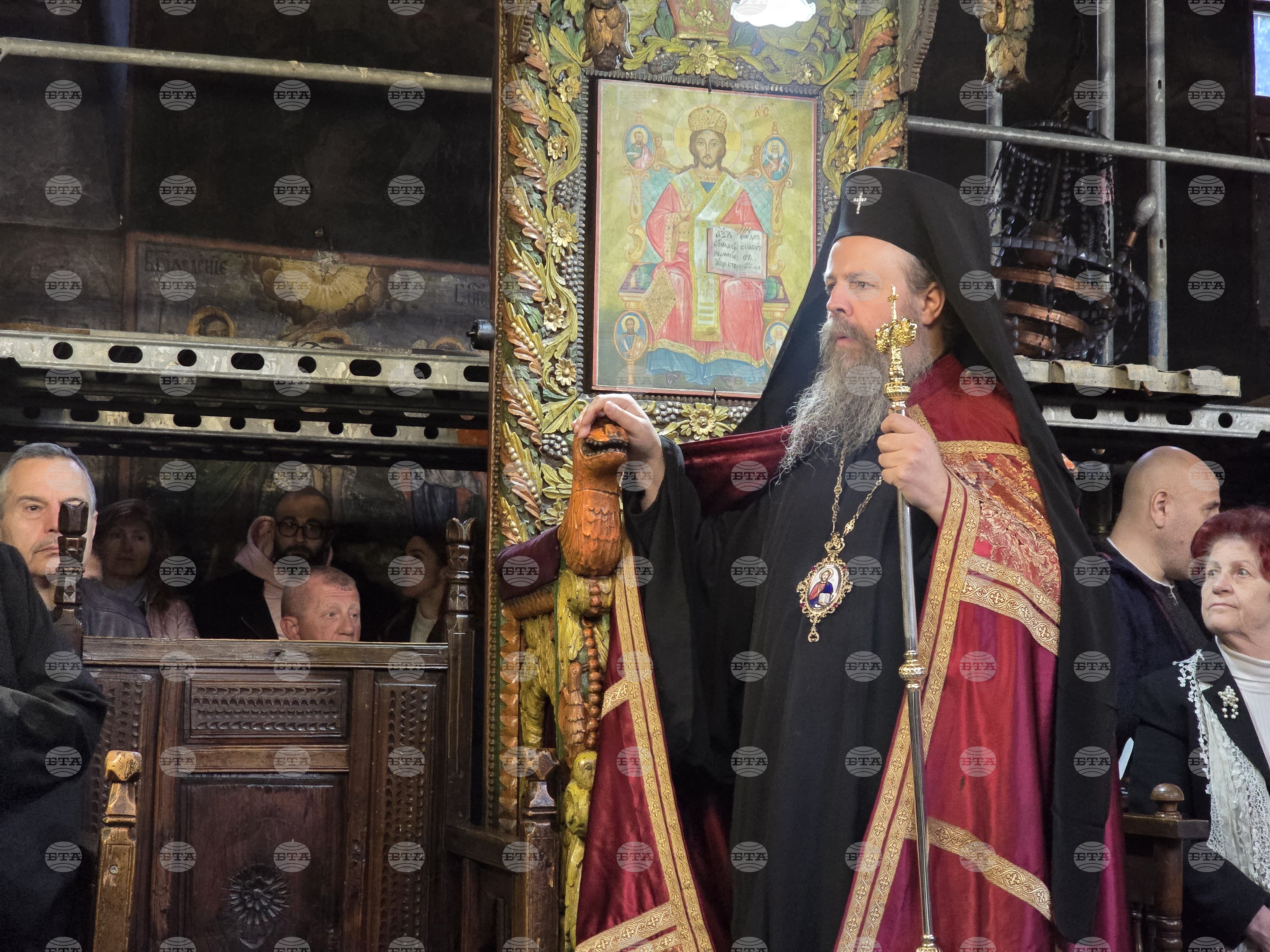 Да се опитаме в тези дни със смирено сърце и с благодарност да стоим пред Христос, каза Неврокопският митрополит Серафим